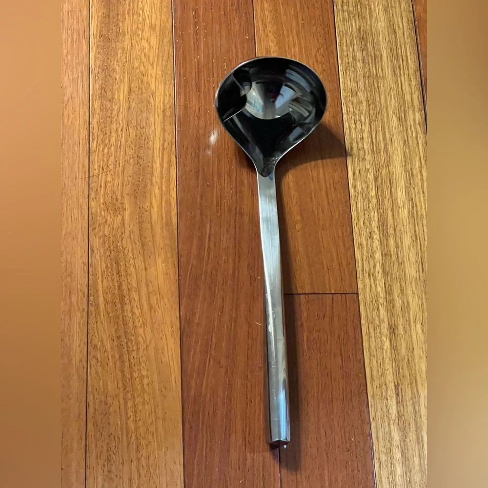 Williams Sonoma Signature Stainless Steel Fat Skimming Ladle